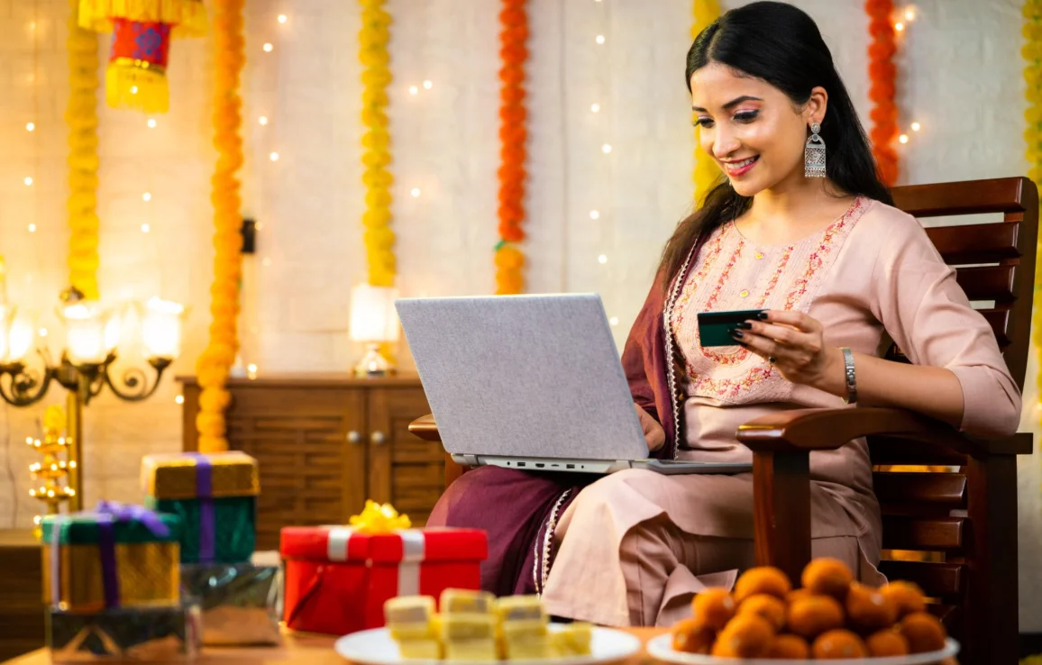 Consumer making a secure online shopping payment using a smartphone